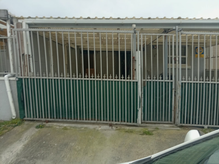 3 Bedroom Property for Sale in Westridge Western Cape
